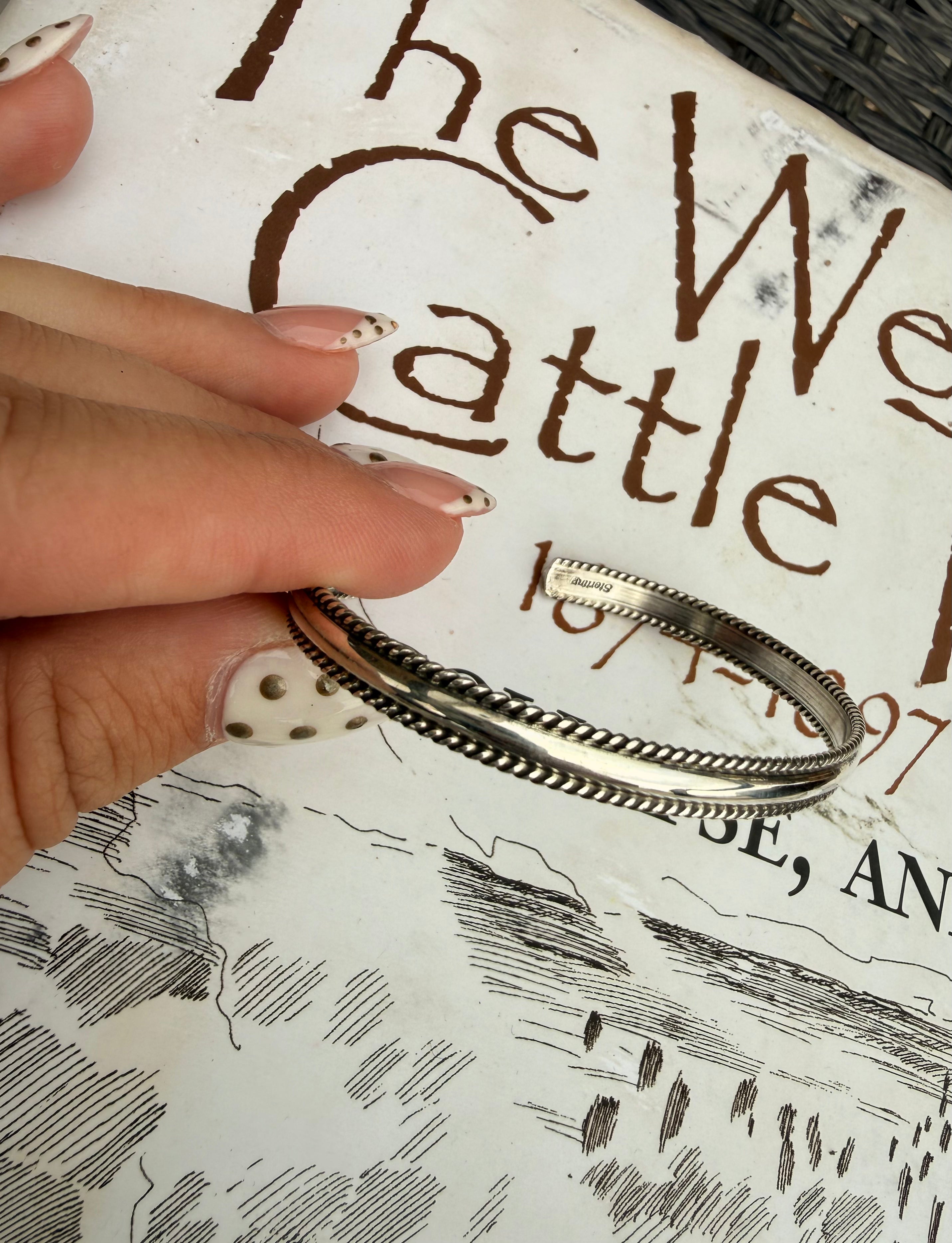 Rope Border Cuff